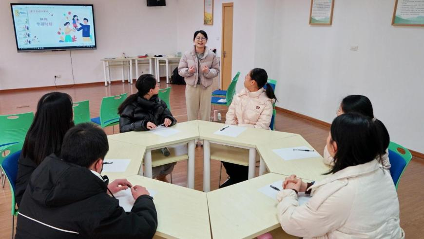 状元红开奖结果一肖一码,男子把哪吒敖光申公豹画成巨幅墙绘,全面解答解释落实_纪念版V15.96